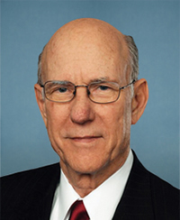 Sen. Pat Roberts (R KS) Sen. Pat Roberts (R KS)
